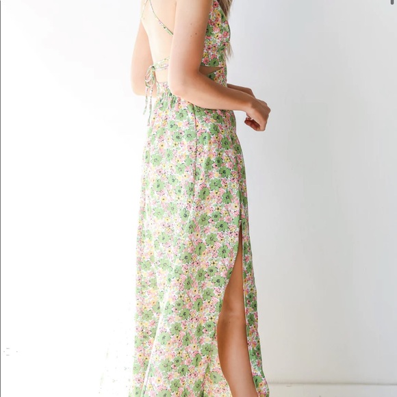 Catching Rays Floral Maxi - Picture 4 of 7